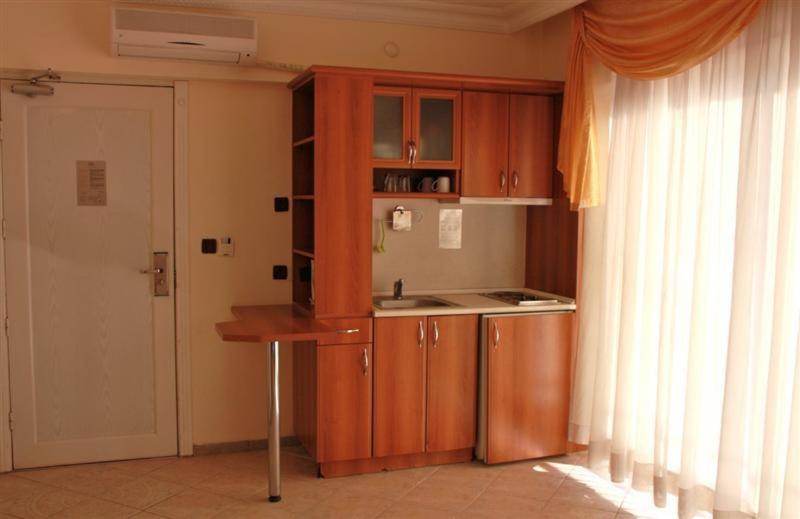 Mutlu Hotel Дидим Стая снимка