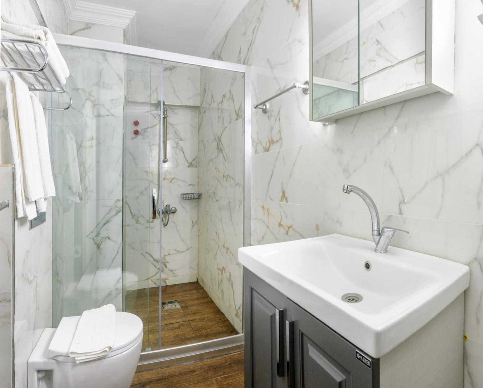 Mutlu Hotel Дидим Екстериор снимка