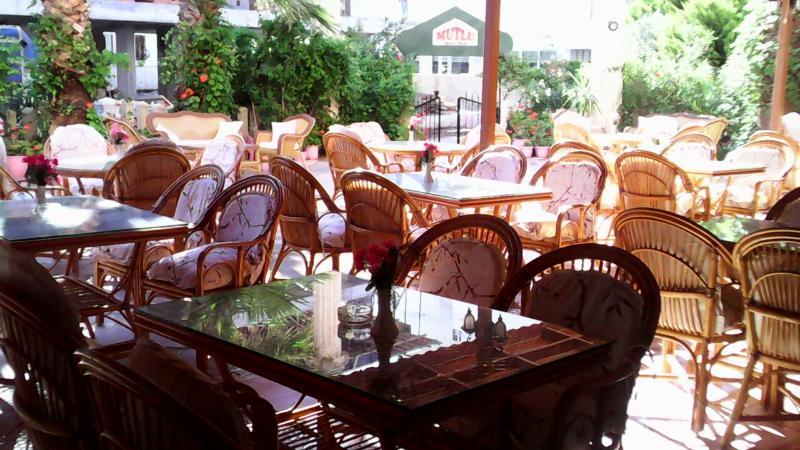Mutlu Hotel Дидим Екстериор снимка